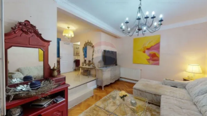 Particular vila + spatiu comercial 290 mp Unirii investitie cu preluare chiriasi