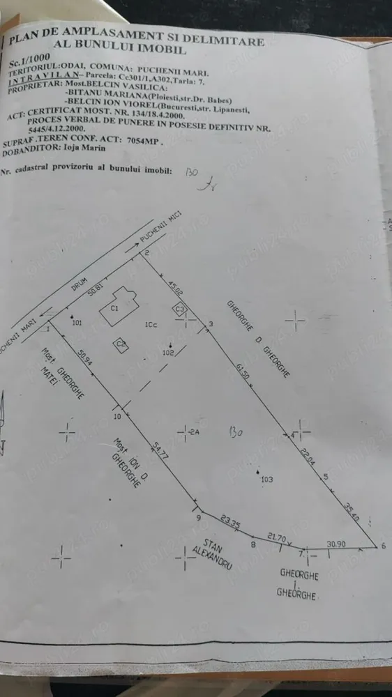 Casa la 40 km de București și la 15km de Ploiesti - Casa de 160 mp în Puchenii Mari la 300 de metrii de pădure cu o curte generoasa de 7050 mp intravila Deschidere la strada de 50 metrii ce oferă posibilitatea unui drum de servitute la terenul din spate Este izolata la exterior cu vata bazaltica de 10 cm Toate utilitățile, încălzire cu centrala pe gaz