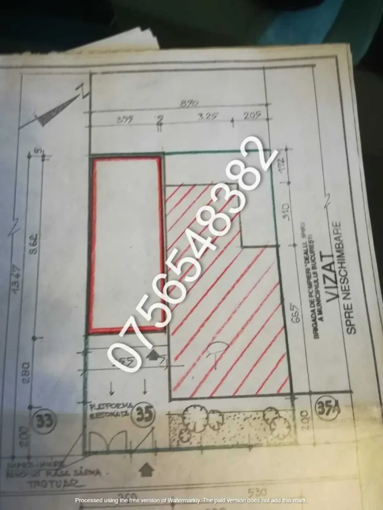 Casa de vanzare Sector 1 - Casa este construita in 1950 si are doua camere, o bucatarie si o baie, cu o suprafata totala de 70 de metri patrati si teren de 119 metri patrati. Este construita din caramida si include si un beci. Casa este localizata în zona Grivita - Domenii, cu acces la metrou Grivita. In pretul casei intra si un proiect de consolidare/mansardare cu toate studiile de specialitate efectuate.