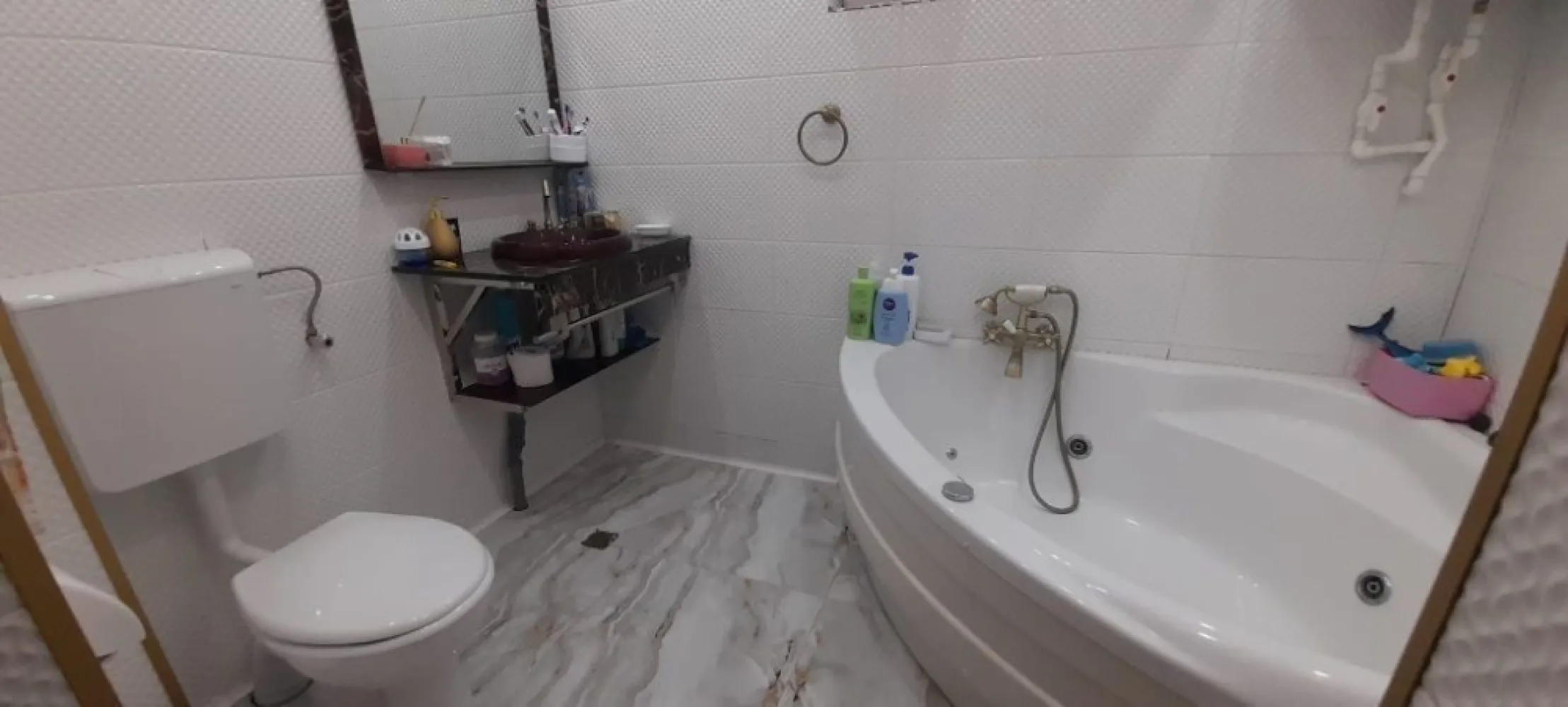 Vila Sector 5 preț 155000 euro 300mp