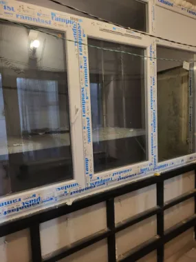 Apartament cu trei camere