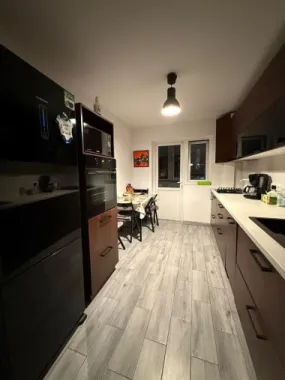 Apartament 4 camera Crangasi