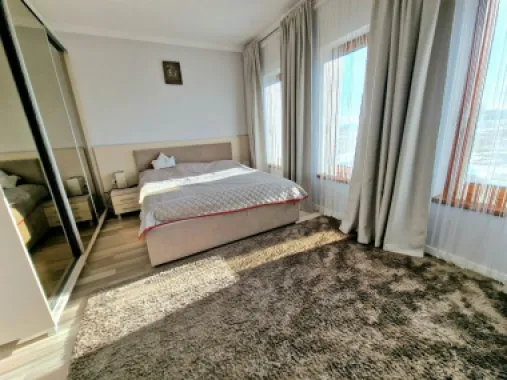 Casa de vânzare ESQ3