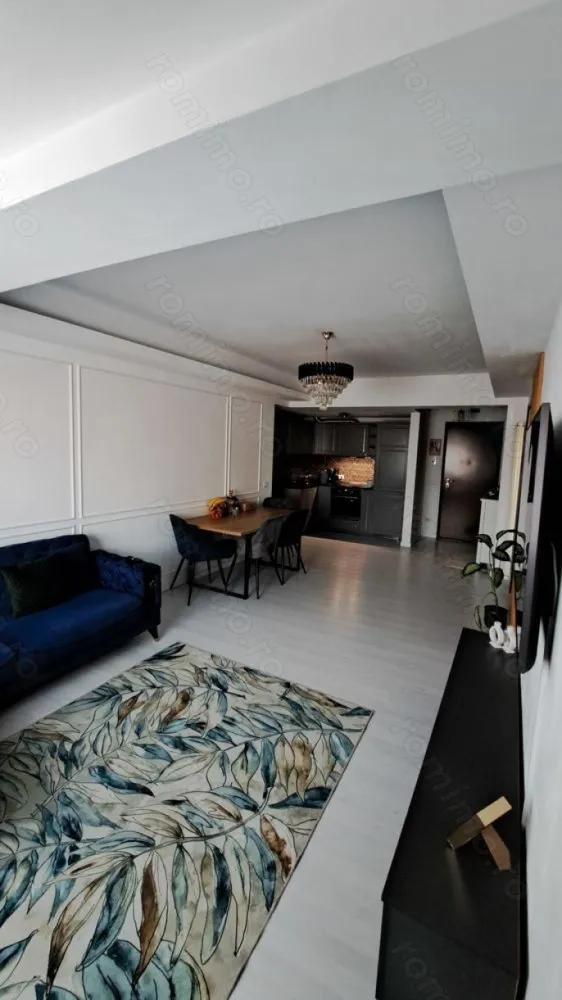 Apartament de vanzare in zona Floreasca-Barbu Vacarescu - Proprietar, vand apartament cu 3 camere, in zona Barbu Vacarescu, punct de reper complexul Pescariu si One Verdi Park. -Adresa exacta: Intrarea Taciunelui nr.15 -Bloc tip boutique -Etaj: 1 din 7 -Anul constructiei: 2011 -Suprafata utila: 60mp -Suprafata balcon: 2mp -Renovat recent; -Centrala proprie, calorifere din aluminiu; -Negociabil. Nu doresc colaborari cu agențiile imobiliare!
