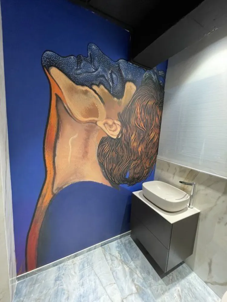 Duplex 3 camere amenajat birou/showroom, cu parcare inclusa