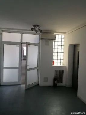 Spatiu birori ultracentral str. Negustori