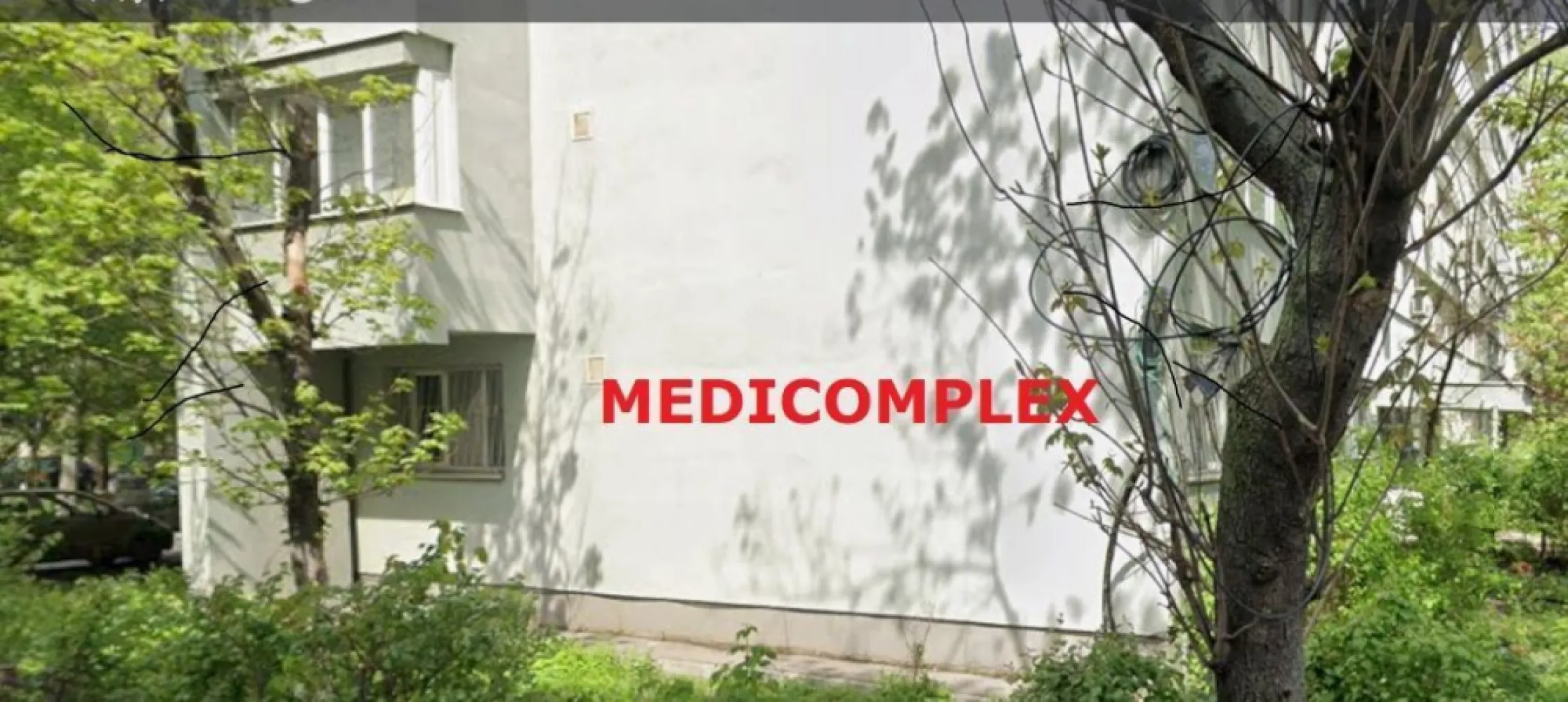 Spatiu comercial, cabinet medical, birou notarial, salon cosmetica - Spatiu cu potential bun: Parter bloc la bulevardul Brasov OD1 vizibilitate 3 laturi. Amplasarea langa Piata, Parcul si Metroul Drumul Taberei creeaza un AVANTAJ EXTRAORDINAR Transport: In fata blocului Metrou Tramvai Troleibuz Autobuz Ideal pentru cabinet medical, birou notarial, salon cosmetica. Bloc reabilitat recent. Zona amenajata 2024!
