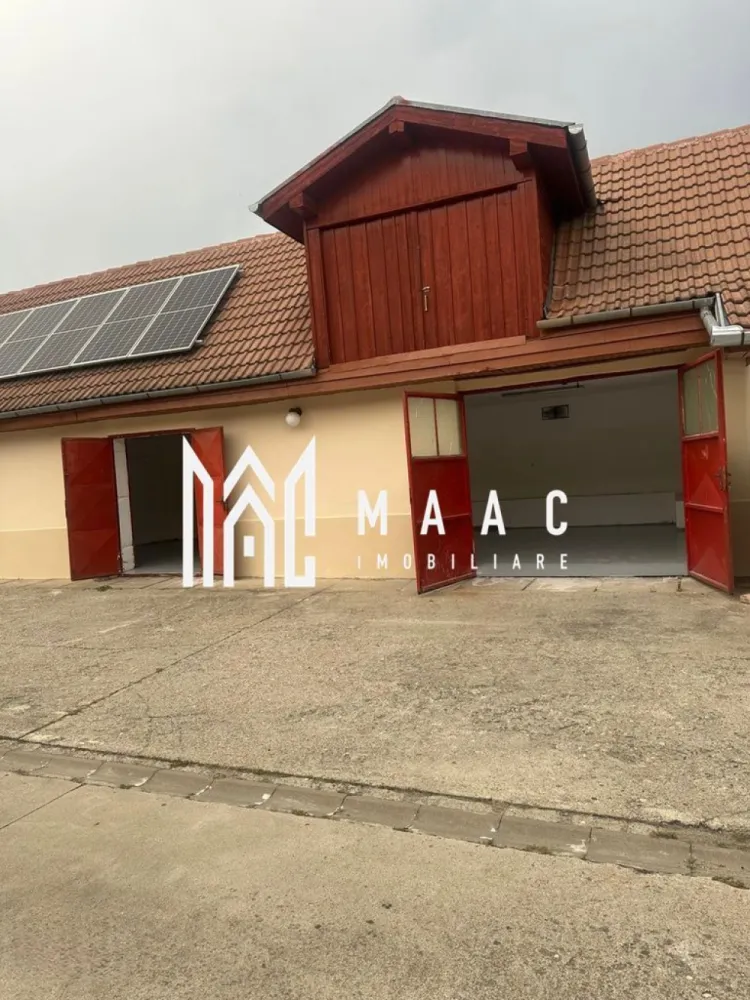 Spatiu de inchiriat | Pretabil afaceri diverse | Turnisor - Spațiu modern de închiriat – 88 mp – Zona Turnișor, Sibiu Maac Imobiliare prezinta o oportunitate excelentă pentru afacerea ta! Închiriem un spațiu multifuncțional situat într-o zonă accesibilă și liniștită din cartierul Turnișor, Sibiu – ideal pentru depozitare, birouri, mică producție sau activități de distribuție. Suprafață totală: 88 mp, compartimentată eficient astfel: Hală depozitare – 57 mp 2 birouri + grup sanitar + hol – 31 mp Facilități și avantaje: Acces facil pentru autoturisme și microbuze Parcări disponibile în curtea interioară Spațiu curat, bine întreținut, cu intrare separată Locație bine conectată la principalele artere de circulație ale orașului Acest spațiu este alegerea perfectă pentru antreprenorii care caută un loc funcțional, sigur și ușor accesibil pentru desfășurarea activității. Pentru mai multe detalii va rugam specificati telefonic ID: CP2706700 }}