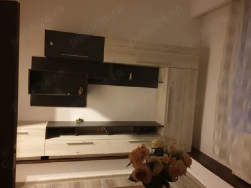 brasadas.com vinde apartament 4 camere Copou.