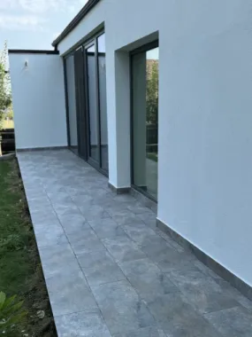 Vand Vila Valea Lupului.1100mp