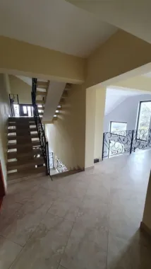 Vila 412 mp Galata, 1201 mp curte, direct proprietar
