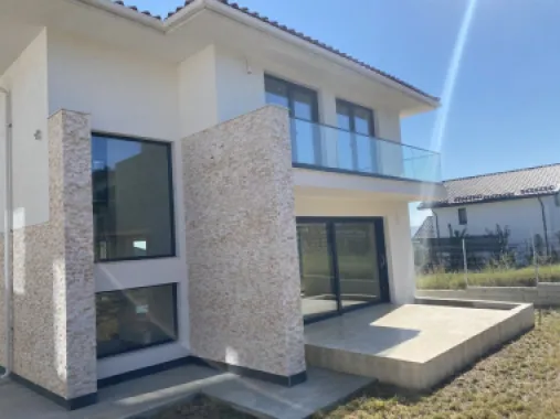 Vila premium, proiect exclusivist, 140 mp utili, Valea Adâncă - Iaşi