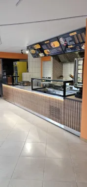 Afacere de vanzare tip fast food shaormarie