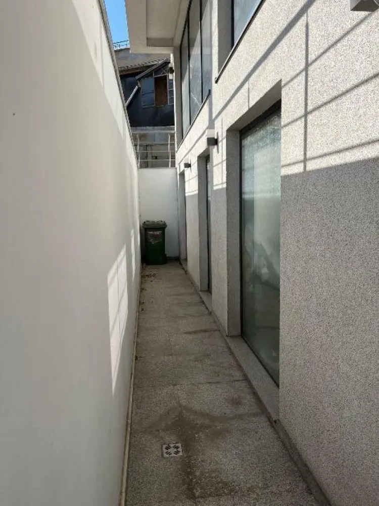 Vanzare spatiu comercial Drumul Sarii 150 mp