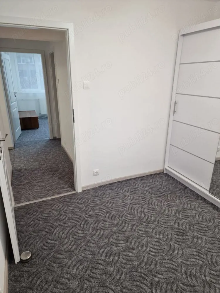 Vanzare Apartament 3 camere renovat & mobilat
