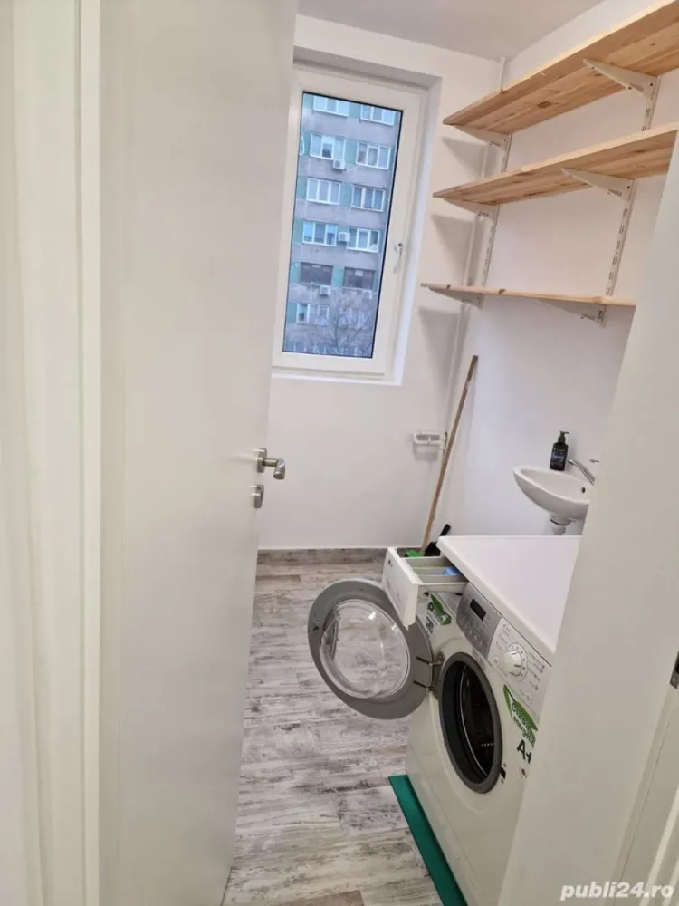 Vanzare Apartament 3 camere renovat & mobilat