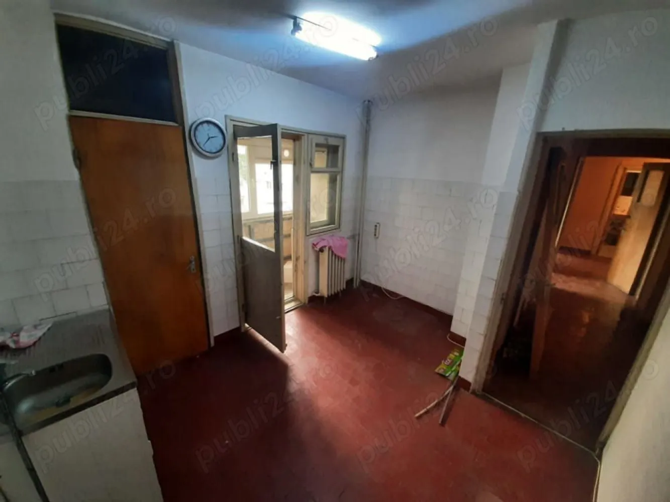 Apartament 4 camere Decomandat Strada Traian- Calea Mosilor