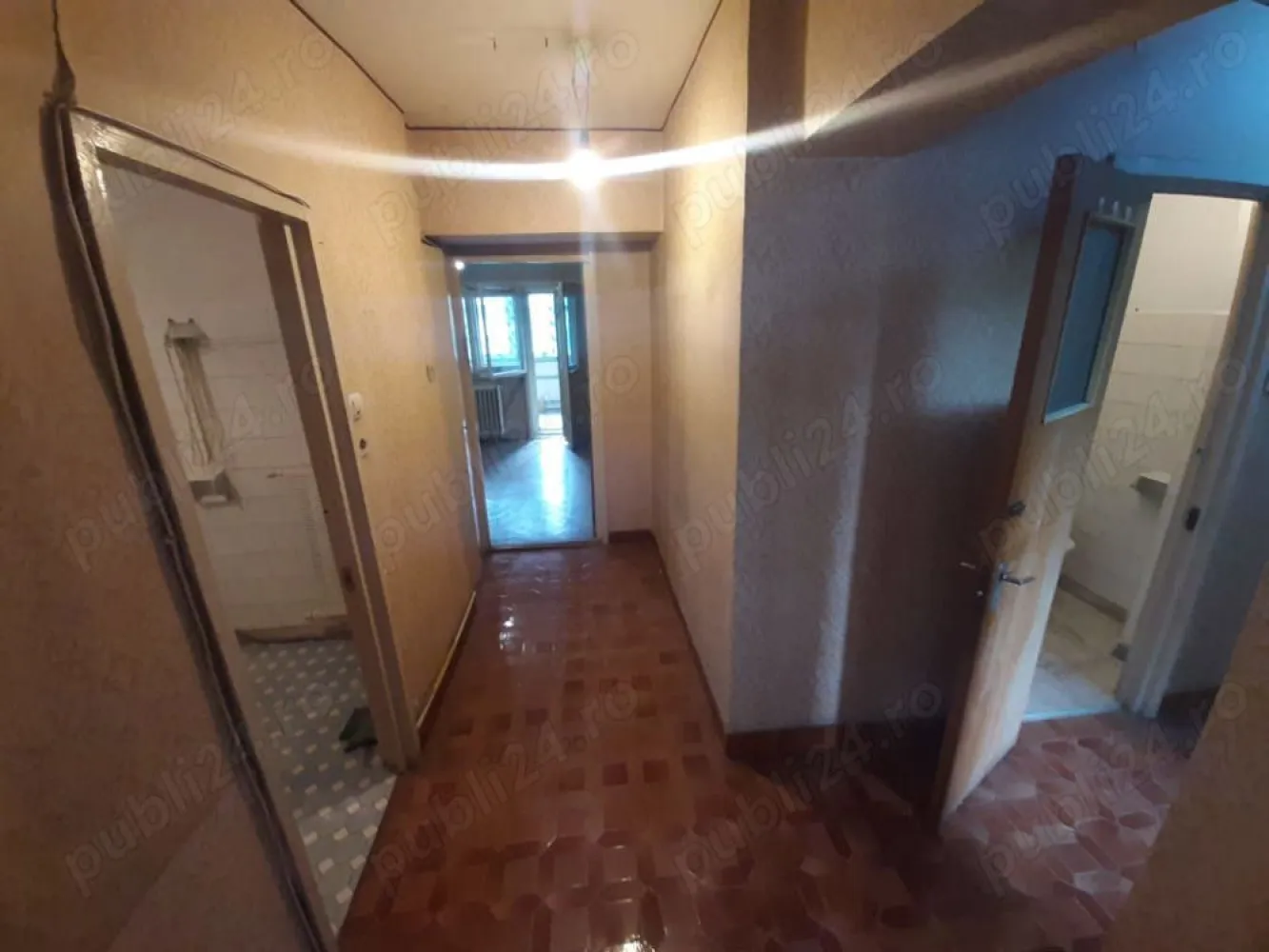 Apartament 4 camere Decomandat Strada Traian- Calea Mosilor