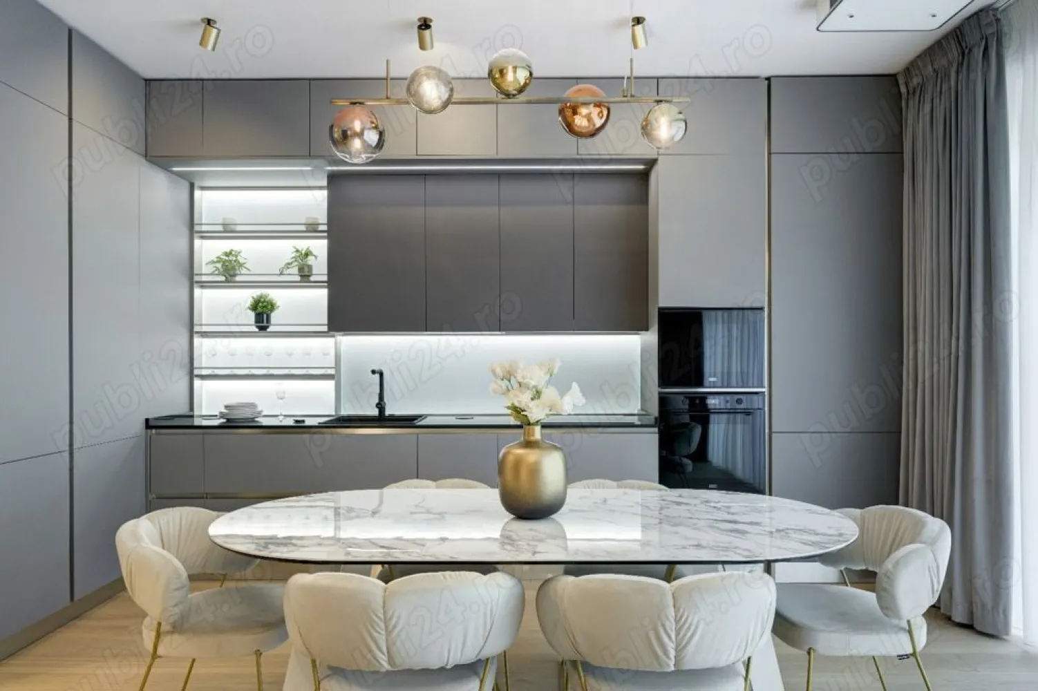 Apartament duplex cu scară interioară LUX Proiect unic tip boutique Pipera - Iancu Nicolae - PROIECT REZIDENȚIAL UNIC, DE TIP BOUTIQUE, ZONĂ EXCLUSIVISTĂ ÎN PROXIMITATEA PĂDURII BĂNEASA, IANCU NICOLAE !!! Apartamente generoase, de tip duplex cu scară interioară ( suprafețe de minim 90 mp utili ) 3,4,5 camere cu grădină și sau terase. Arhitectură deosebită, finisajele luxury, dotările de ultimă generație și nu în ultimul rând, poziționarea, asigură unicitatea acestui proiect. În imediata vecinătate găsim cele mai prestigioase școli private: Cambridge School of Bucharest - situată la 5 minute de mers pe jos, British School și American International School, centre comerciale: Băneasa Shopping City, Carrefour Feeria, Mobexpert, Ikea Băneasa, precum și Ambasada Americii, Gradina Zoologică, Restaurante de top, acces facil către Aeroportul Internațional Henri Coandă. Oportunitatea de a locui în cea mai bună zonă a capitalei! Proiect rezidențial cu arhitectură modernă care se diferențiază prin inovație, rafinament și lux la cel mai înalt nivel. Construcția proiectului cu regim de înălțime: S+P+3, este realizată de o echipă de profesioniști care acordă atenție fiecărui detaliu. Zona reprezintă un refugiu, o oază de liniște cu privilegiul unic de a fi situat lângă pădure. Ascunde textul citat Locuințele sunt spațioase și luminoase, iar spațiul exterior se compune din: curte proprie, grădini, terase mari, spații verzi amenajate. Locuri de parcare subterane și boxe pentru depozitare. Număr limitat de unități locative. Modalitate de plată: Cash Credit