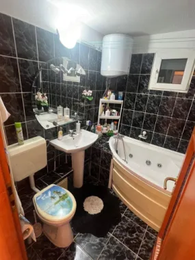 Apartament 4 camere