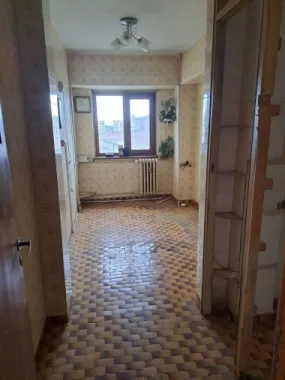 Vand apartament 4 camere