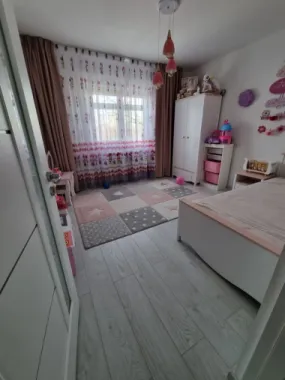 Apartament 4 camere modern