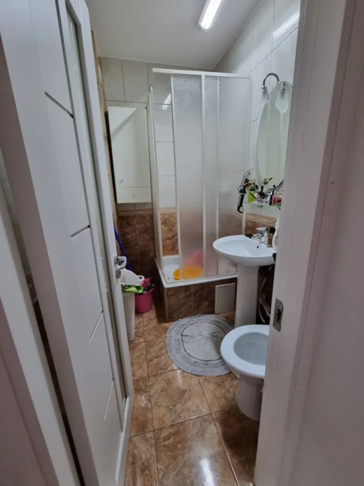 Apartament 4 camere modern