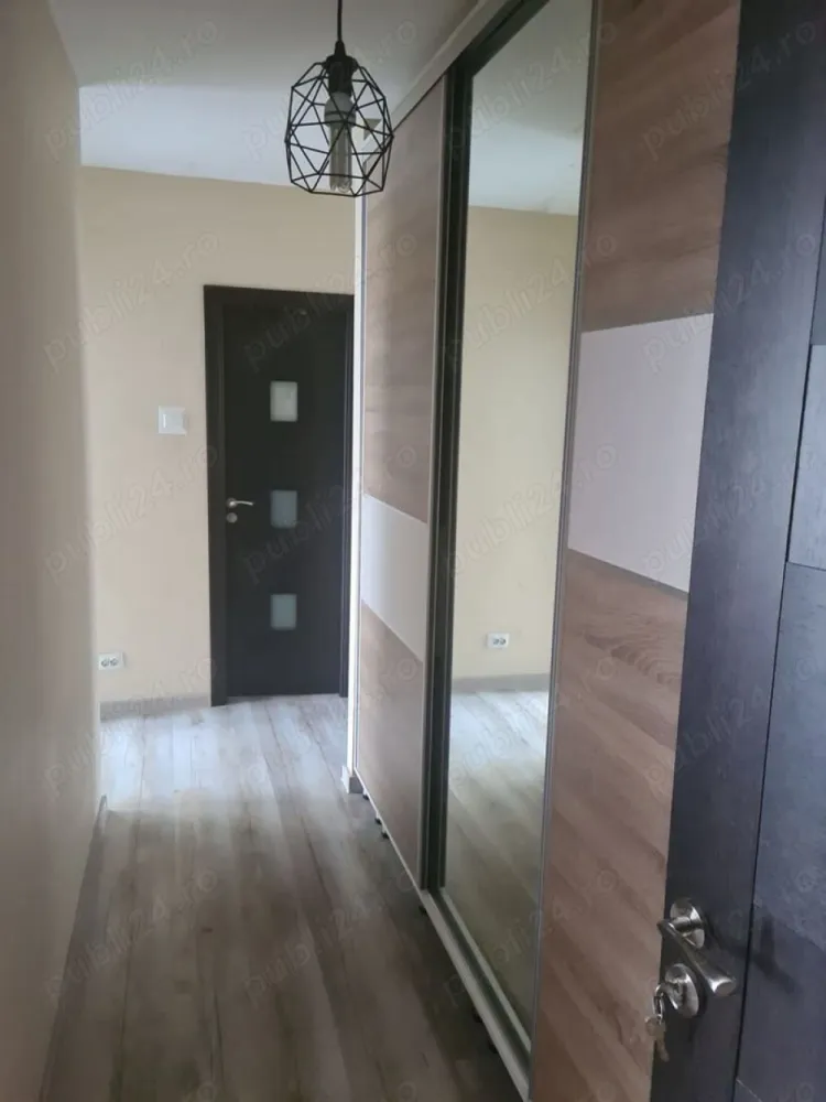 Vânzare apartament 4 camere Militari Veteranilor