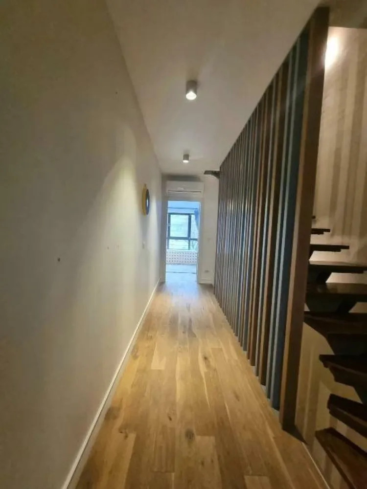 Apartament 6 camere, gradina privata