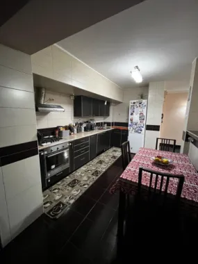 Vand apartament 4 camere