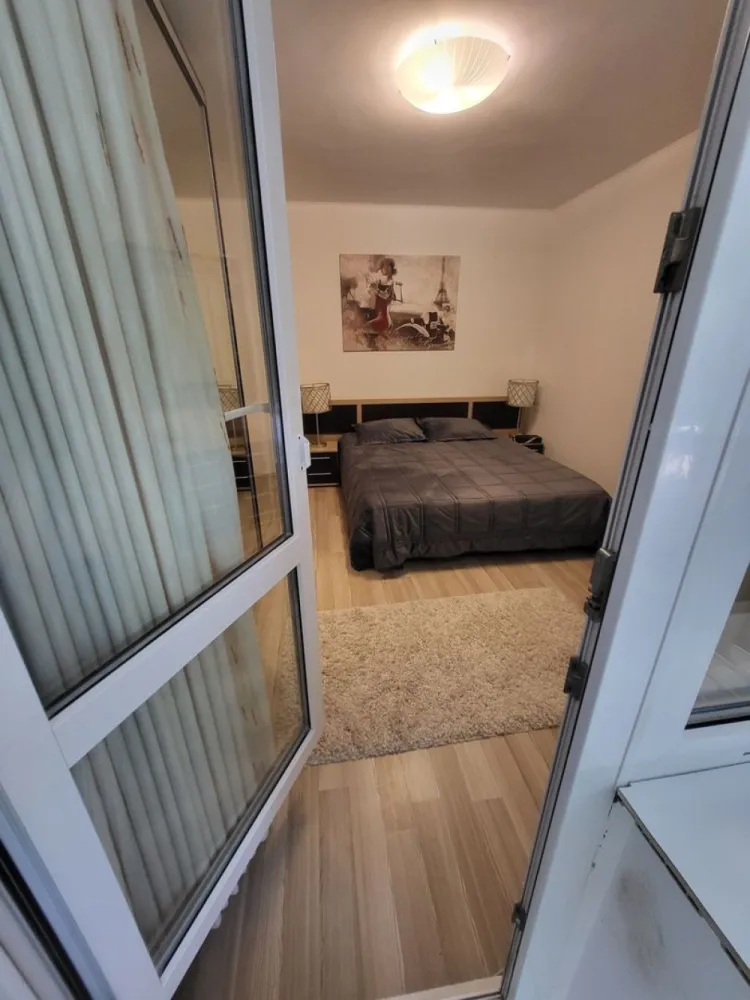 Direct proprietar vand apartament 4 camere București