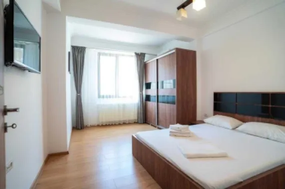 Apartament 2 cam central Mamaia langa Mega Image- Solid Residence