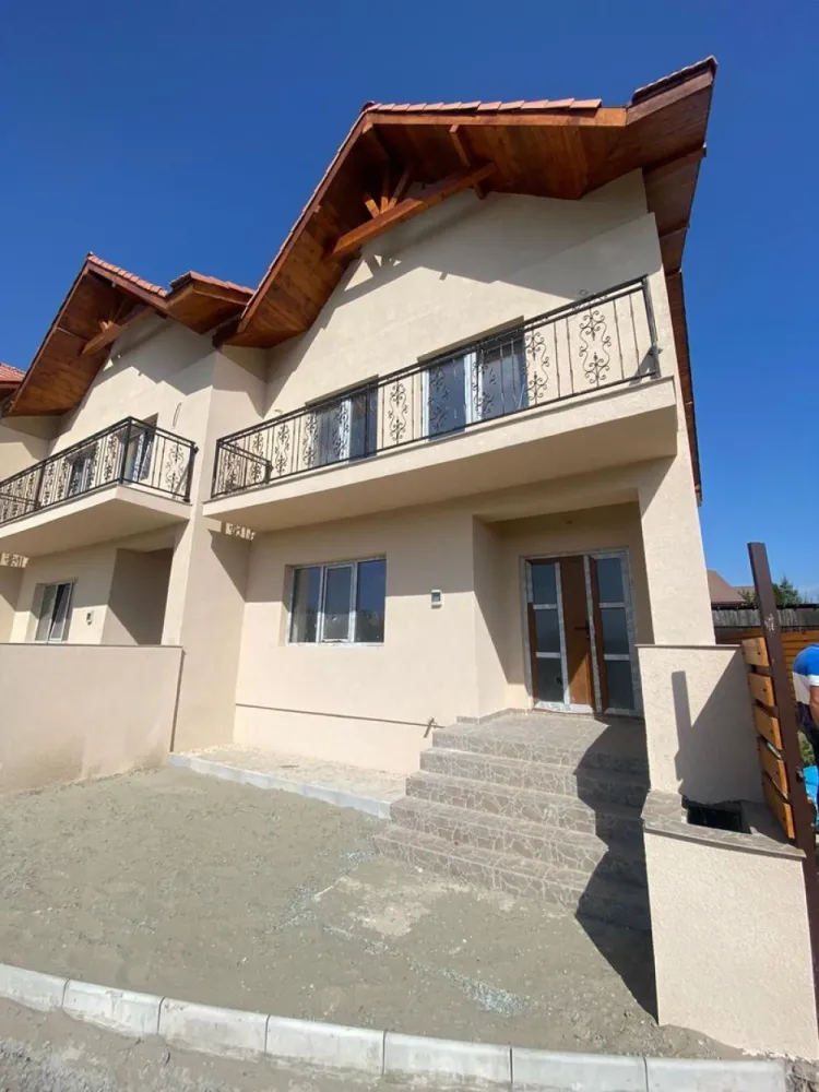 Casa P+1 Tip Duplex de vanzare 120 mp An 2023 Constanta Comuna Lumina