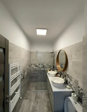 Apartament 2 cam. de vanzare 61mp + terasa 15 mp la 30 m de plaja - Mamaia Nord