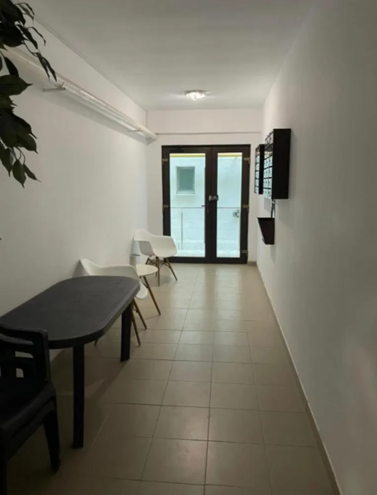 Apartament 2 cam. de vanzare 61mp + terasa 15 mp la 30 m de plaja - Mamaia Nord
