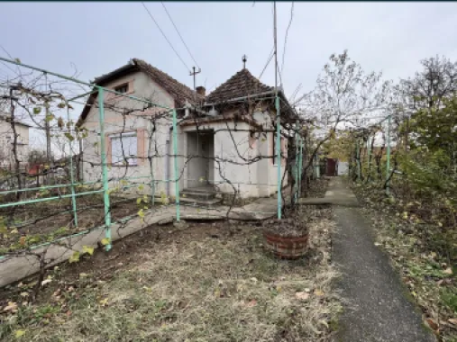 Casa de vanzare in Tasnad, SM oportunitate de investitie