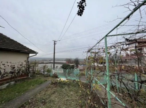 Casa de vanzare in Tasnad, SM oportunitate de investitie