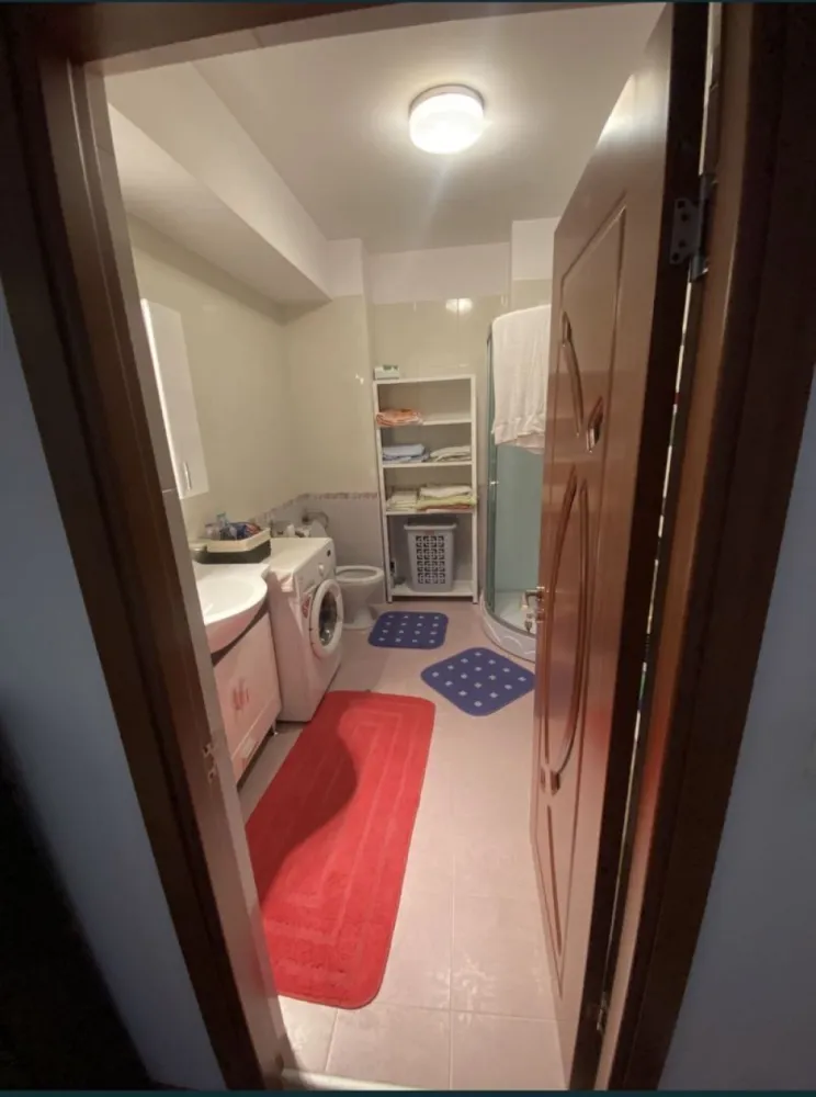 Apartament 3 camere Strada Rodnei