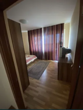 Apartament 3 camere Strada Rodnei