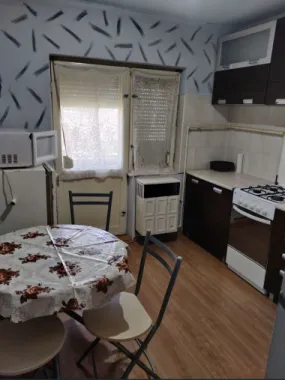 Apartament 2 camere etajul 1