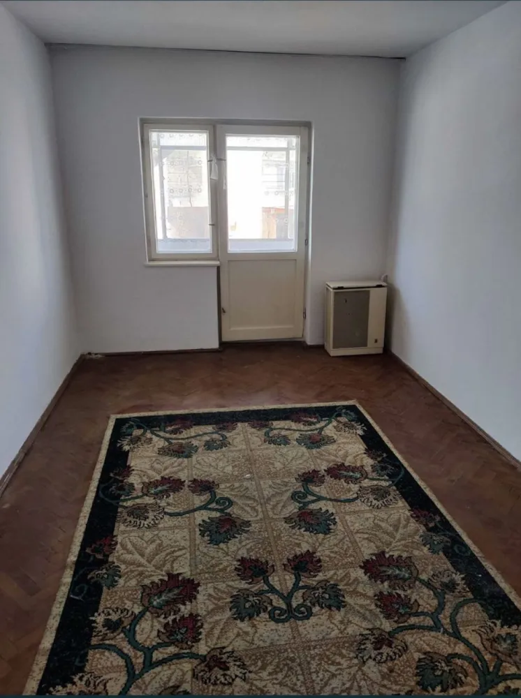 Apartament 2 camere etajul 1