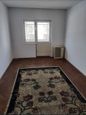 Apartament 2 camere etajul 1