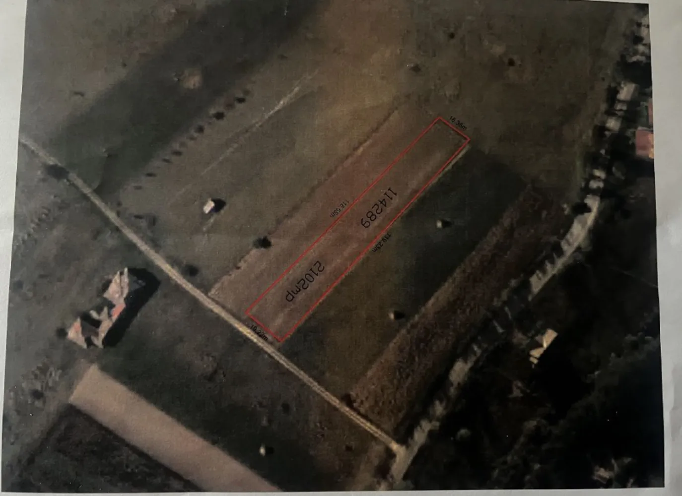 Vand teren loc de casap - Vand teren loc de casa strada turului 21 de ari Pret pe arie Detalii la telefon
