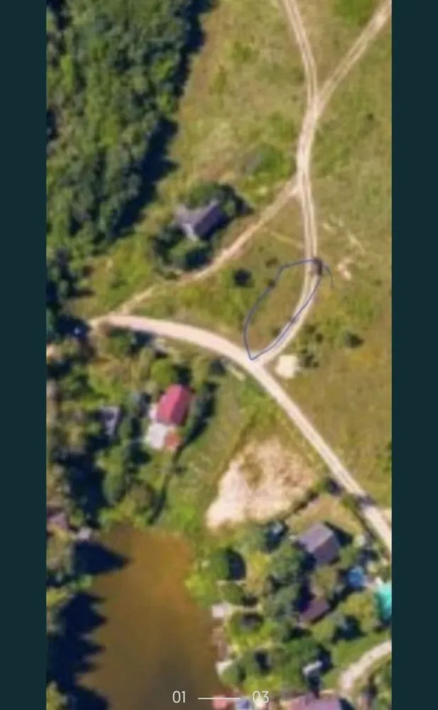 Vand teren pac Mujdeni - Teren Lac Mujdeni apr.300mp,împrejmuit cu gard stâlpi metal și plasă zincata, porți metal, zona liniștită cu drum de acces