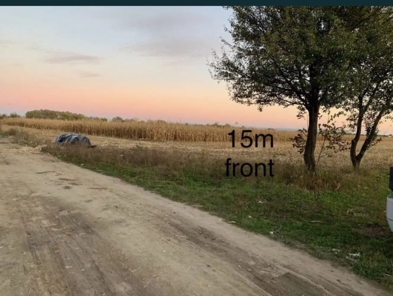 Vand/Schimb Teren Strada Amatului - Terenul este pe strada Amațului Loc.Satu Mare Momentan sunt plecat informații Sau schimb cu apartament Tel.+43 660 3290979