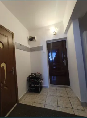 Vand apartament 2 camere