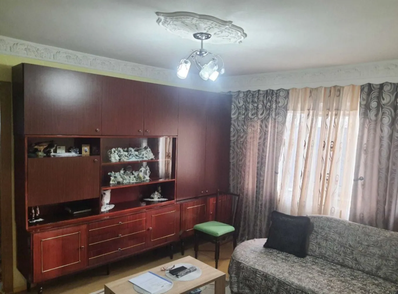 Apartament 2 camere Inel1 - Apartament 2 camere,semidecomandat,suprafata 45.8mp,etaj4/4 cu pod,izolat termic,centrala proprie,pozitionare Sud,
