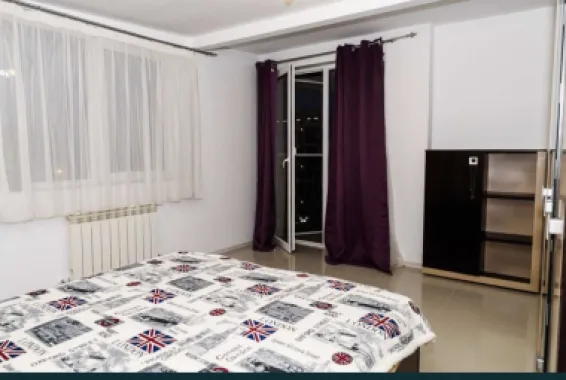 Vand apartament negociabil 62 mp mamaia sat