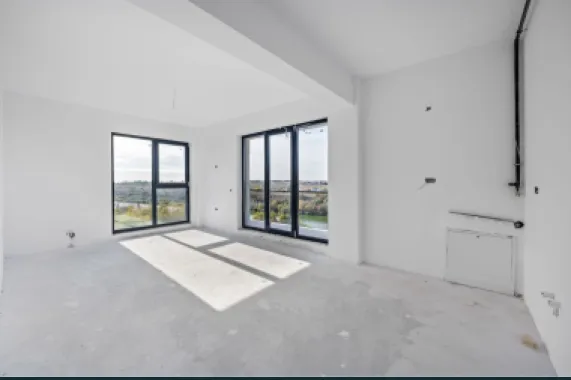 2 camere sptioase 70 mpc predare la Cheie