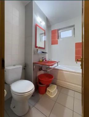 Apartament 2 camere decomandat, renovat,mobilat,utilat,centrala